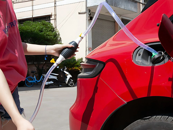 POMPA POMPKA DO SPUSZCZANIA PALIWA WODY OLEJU ROPY RĘCZNA ZESTAW 2M OPASKI