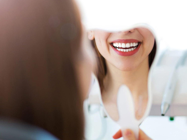 Lusterko do makijażu kosmetyczne dentystyczne ręczne w kształcie zęba