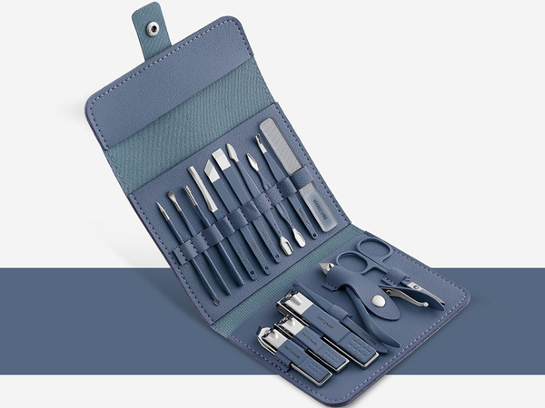 Zestaw do paznokci przybornik manicure pedicure etui cążki 16 elementów