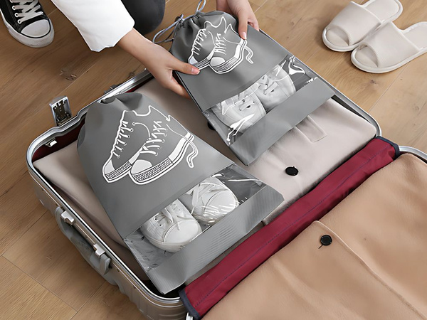 Worek etui na buty ubrania do przechowywania podróżny ze sznurkiem szary