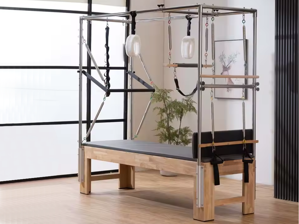 ŁÓŻKO DO ĆWICZEŃ PILATES PILATESU REFORMER URZĄDZENIE DO ĆWICZENIA FITNESS