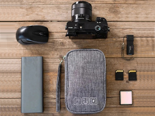 ORGANIZER PODRÓŻNY DO WALIZKI TORBY SASZETKA POKROWIEC TORBA ETUI NA KABLE