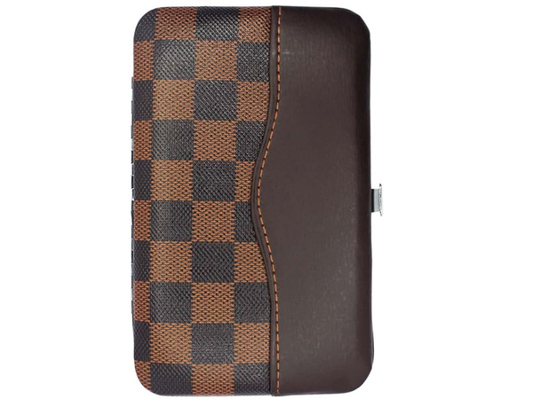 Zestaw do paznokci przybornik manicure pedicure etui cążki 7 elementów