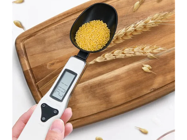 Waga kuchenna łyżka elektroniczna lcd cyfrowa precyzyjna ręczna 500g