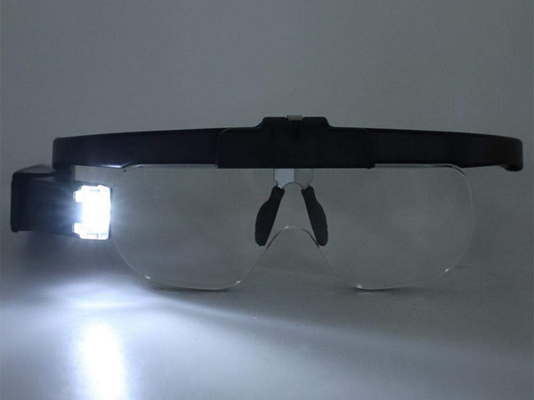 Okulary powiększające podświetlenie led lupa 4,5x