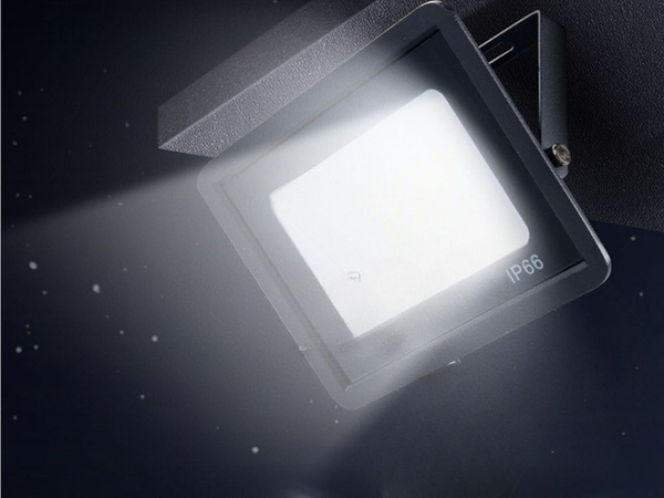 Naświetlacz halogen reflektor led 30w 6000k zewnętrzny wodoodporny ip66