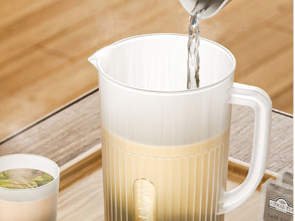 Dzbanek plastikowy 3l z pokrywką do wody soku napojów lemoniady pojemny