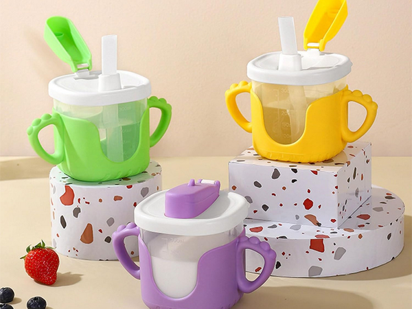 Kubek niekapek dla dziecka do picia silikonowe uchwyty 300ml ze słomką