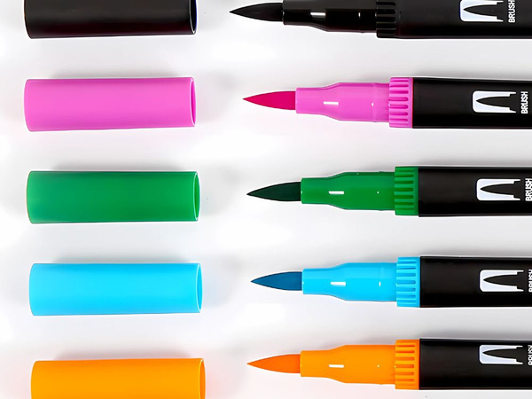 ZESTAW PISAKÓW MAZAKÓW FLAMASTRÓW 100 KOLORÓW AKWARELOWE DWUSTRONNE + ETUI