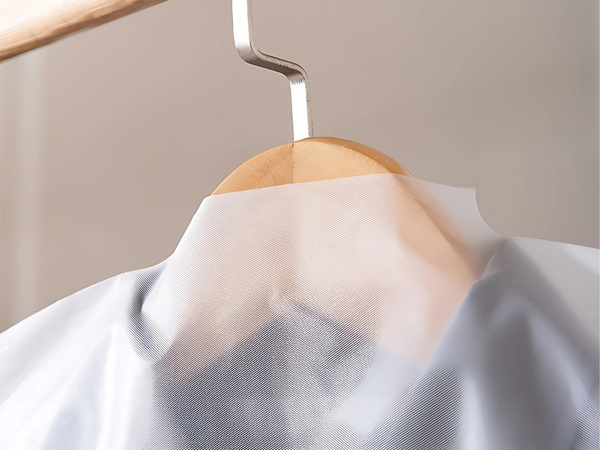  POKROWIEC NA GARNITUR UBRANIA ODZIEŻ PŁASZCZ SUKIENKĘ DUŻY 60x100cm