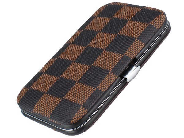 Zestaw do paznokci przybornik manicure pedicure etui cążki 7 elementów