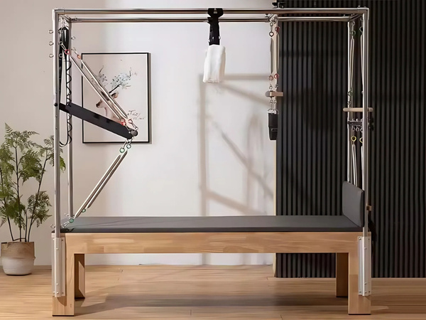 ŁÓŻKO DO ĆWICZEŃ PILATES PILATESU REFORMER URZĄDZENIE DO ĆWICZENIA FITNESS