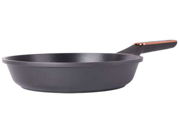 Patelnia do smażenia powłoka nieprzywierająca indukcja gaz non-stick 24cm